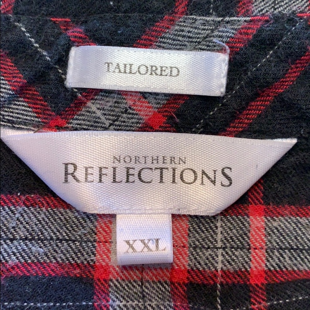 Plaid flannel button down - Picture 6 of 7